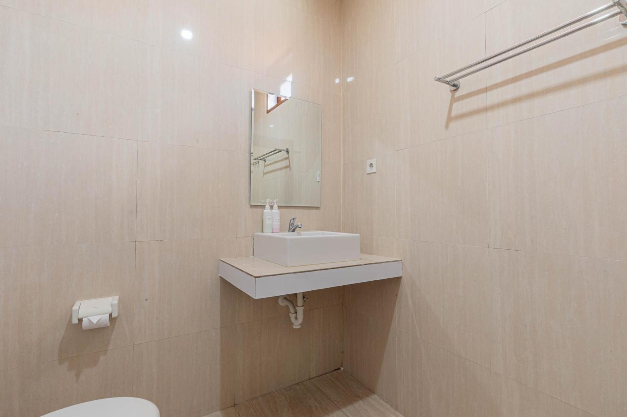 Komala Homestay Чангу Экстерьер фото
